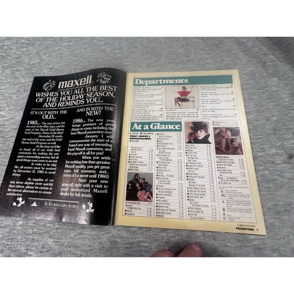 Prime Time Magazines Star Wars Yoda With Character Paperback 1986 - Picture 2 of 4